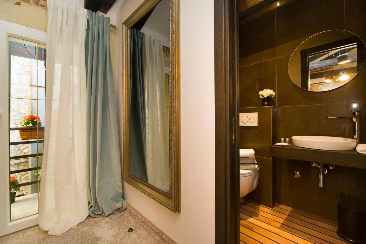 Lamenta Hotel สปลิท ภายนอก รูปภาพ